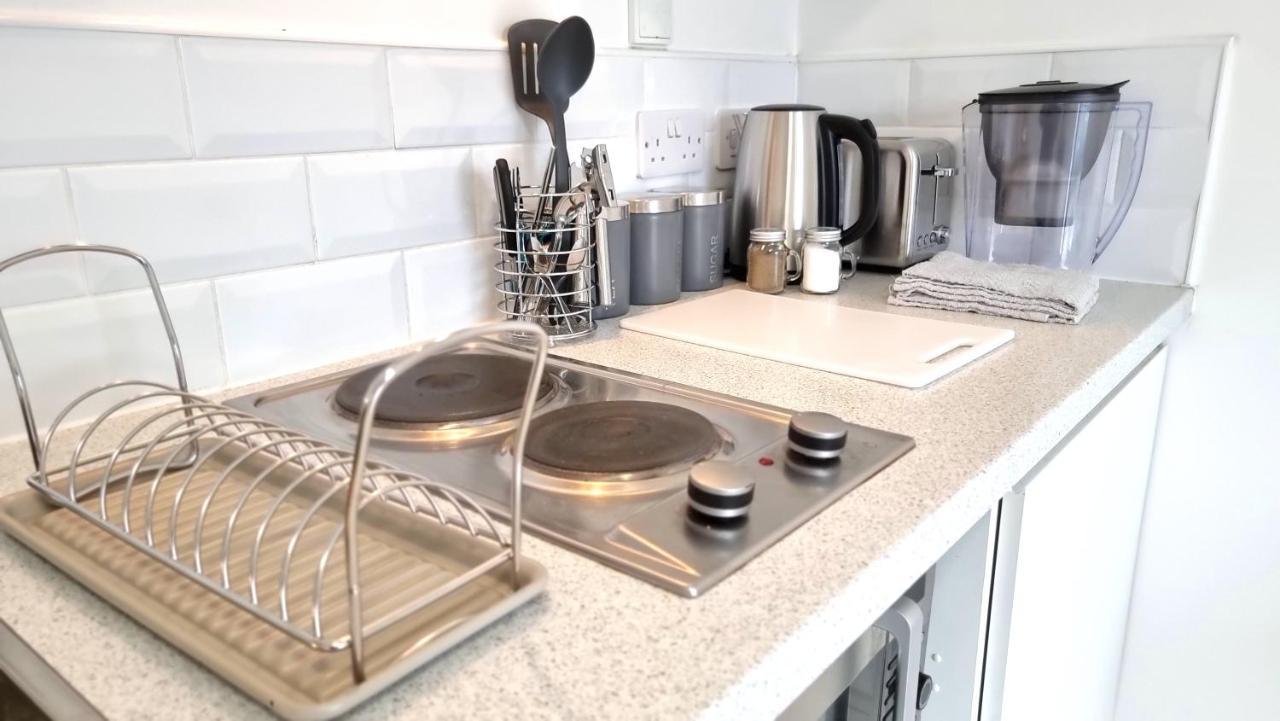 Spacious City Studio / Wifi / Parking Liverpool Extérieur photo